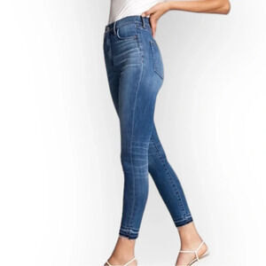 Denim Forum The Lola High Rise Skinny  Crop 24